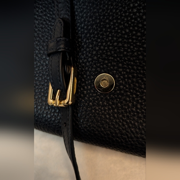 Tory Burch Thea Bag 7.75" x 6" compact crossbody Lay flat Style dark Navy - Picture 10 of 10